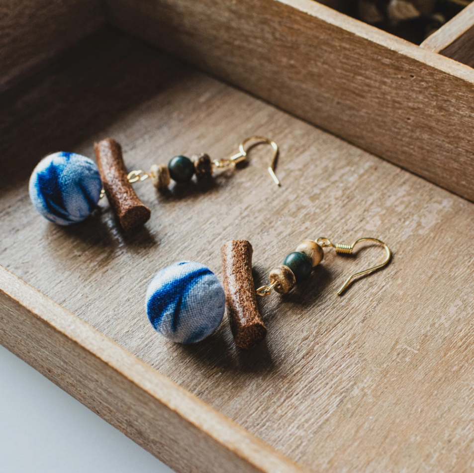 Fanchen·Miao Handmade Tie-Dye Earrings